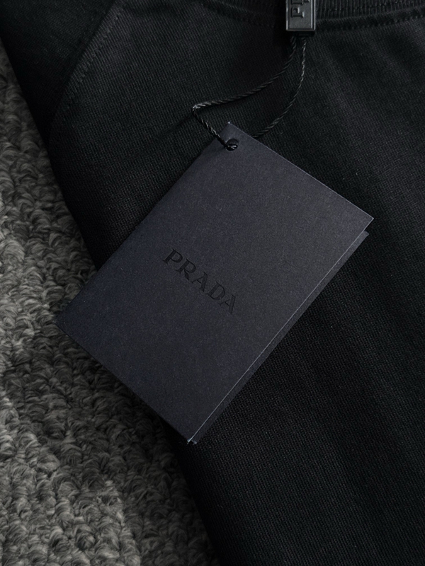 ブランドTシャツ角部分ディテール